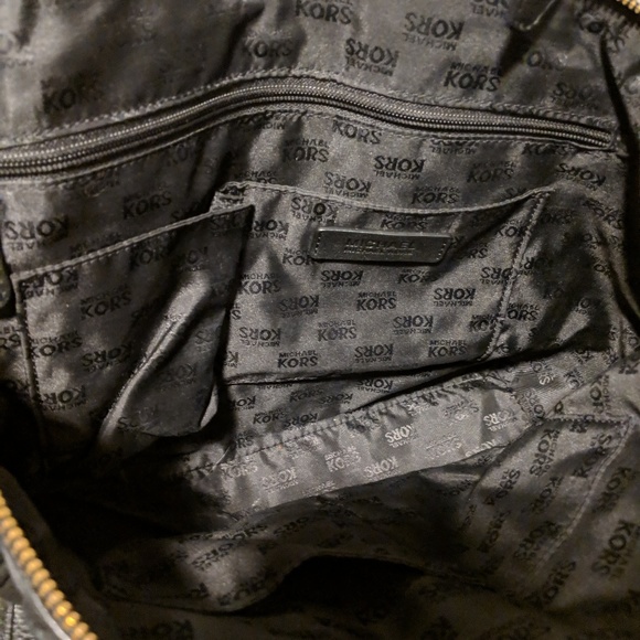 Michael Kors Purse - Picture 3 of 3